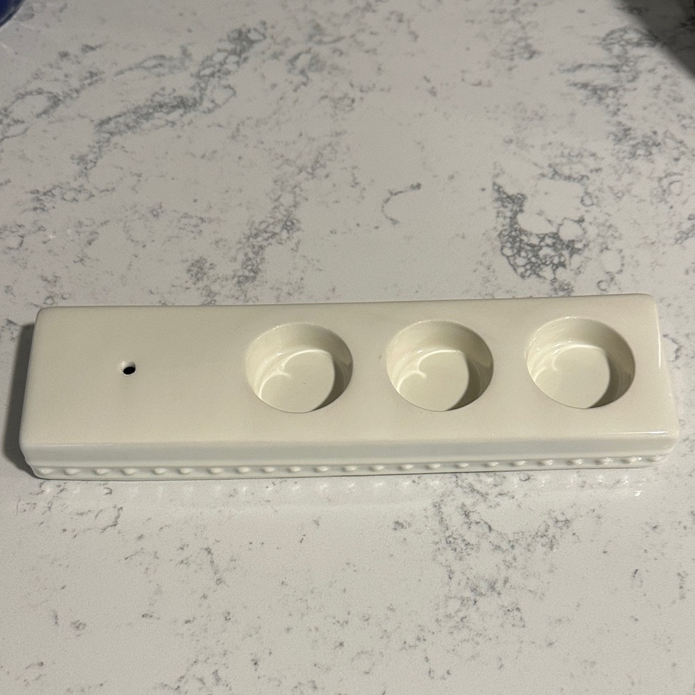 Nora Fleming Retired Pearl Dot Tealight Holder